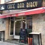 CAFÉ BAR BIBEY LEON fachada